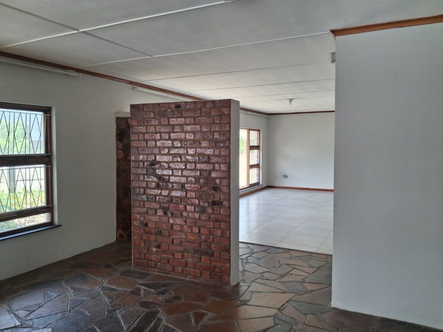 To Let 3 Bedroom Property for Rent in Amalinda Eastern Cape